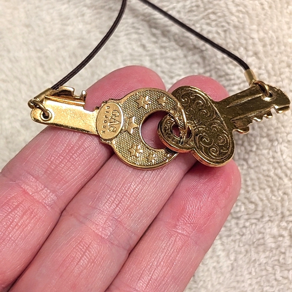 GAS bijoux Key Necklace - Picture 3 of 16